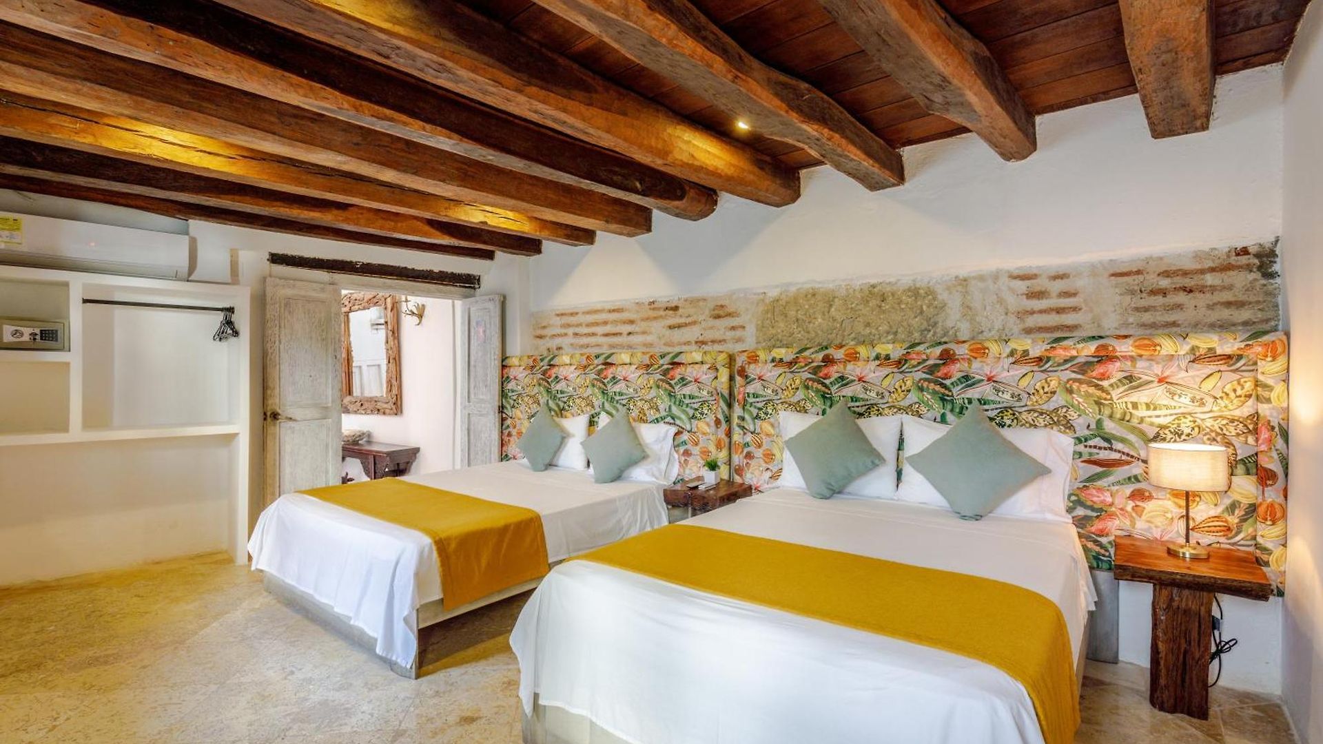 Bololá Hotel 3*
