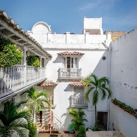 Bololá 3* Cartagena