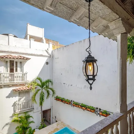 Hotel Bololá