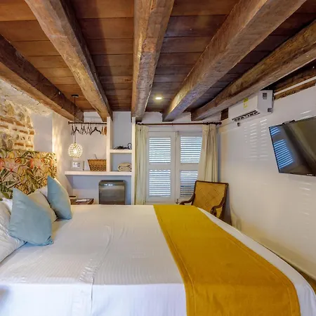 Bololá Hotel 3*