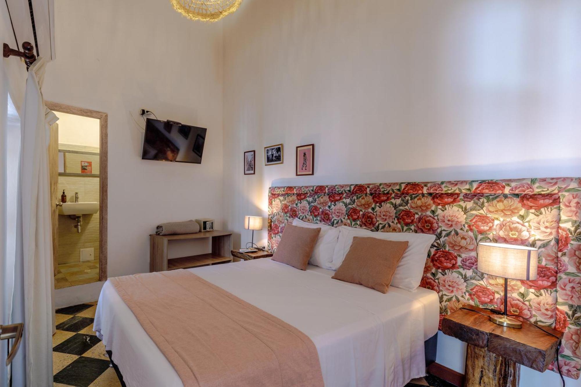 Bololá Hotel