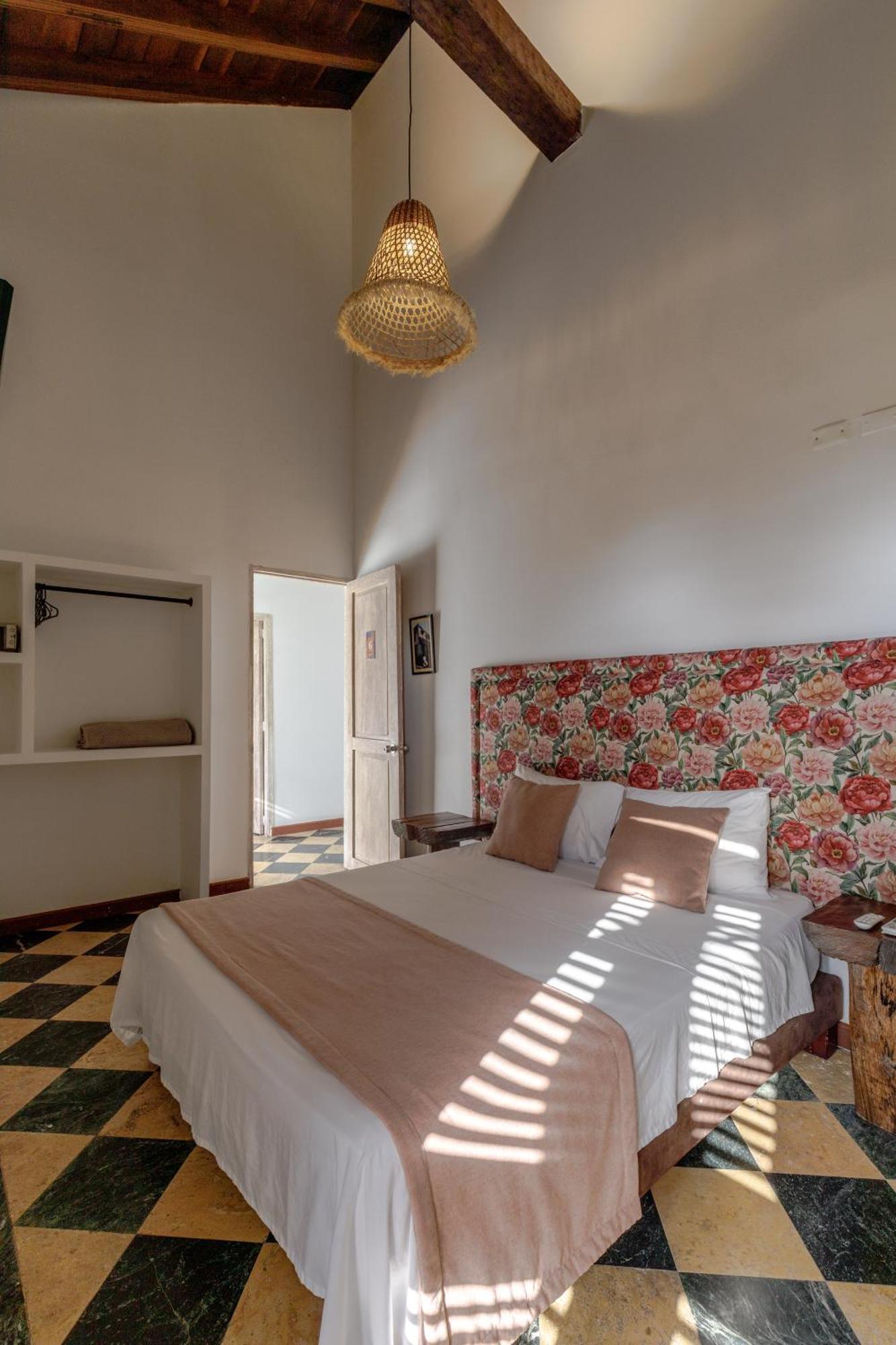 Bololá Hotel
